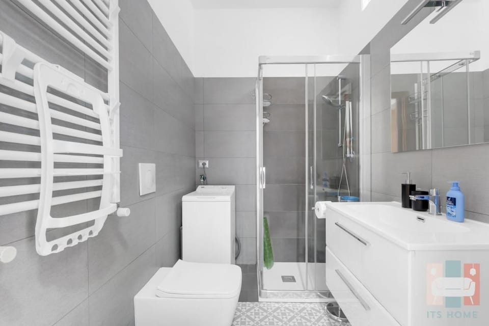 LO90 - Luminoso Bilocale vicino Metro M3 Apartment in Milan