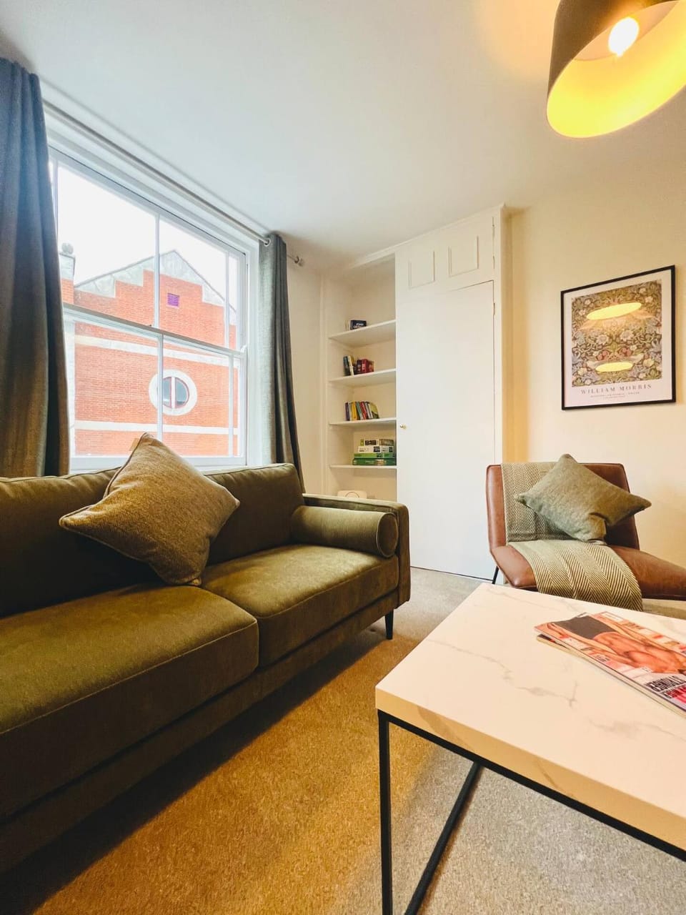 Victorian Flat Free Parking, Central Bury Apartment in Bury Saint Edmunds
