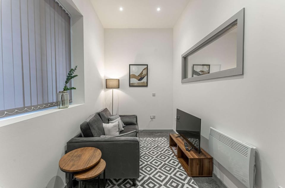 Cosy & Convenient 1 Bedroom Apartment in Dudley Apartment in Stourbridge
