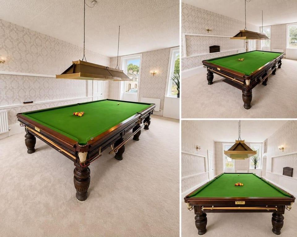 Billiard, Game Room