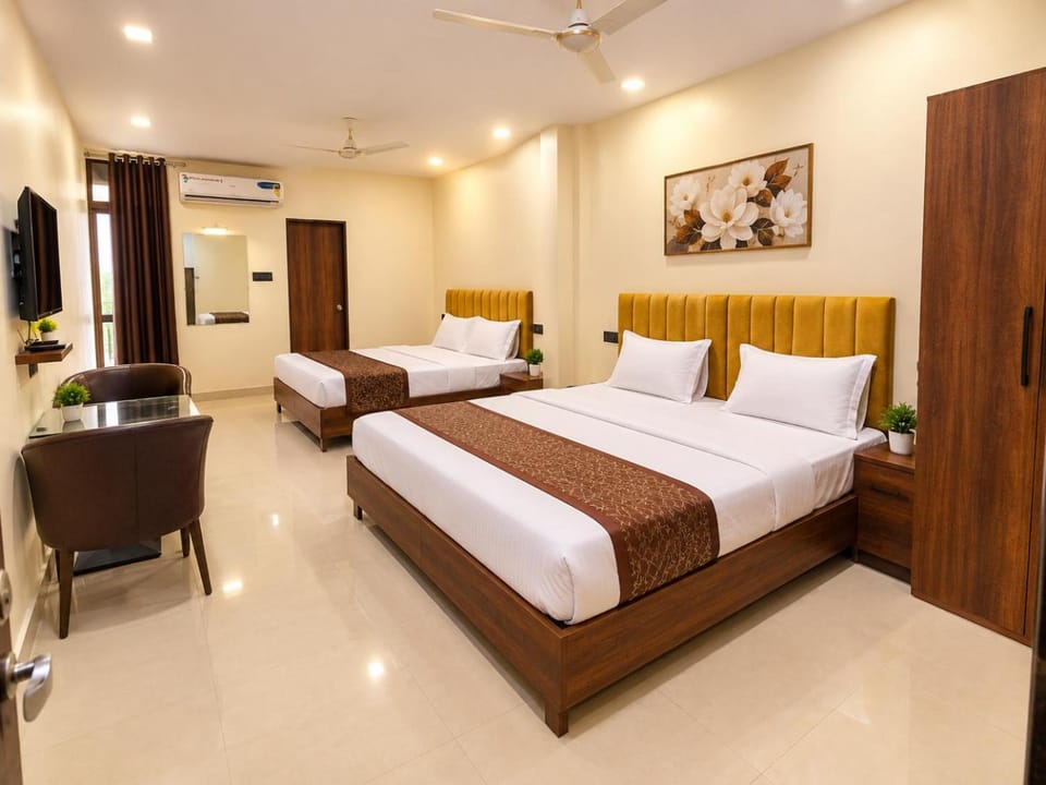 Hotel Leo Pride Hotel in Maharashtra