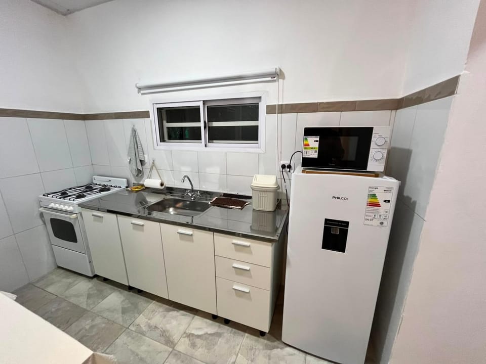 dishwasher, minibar, oven