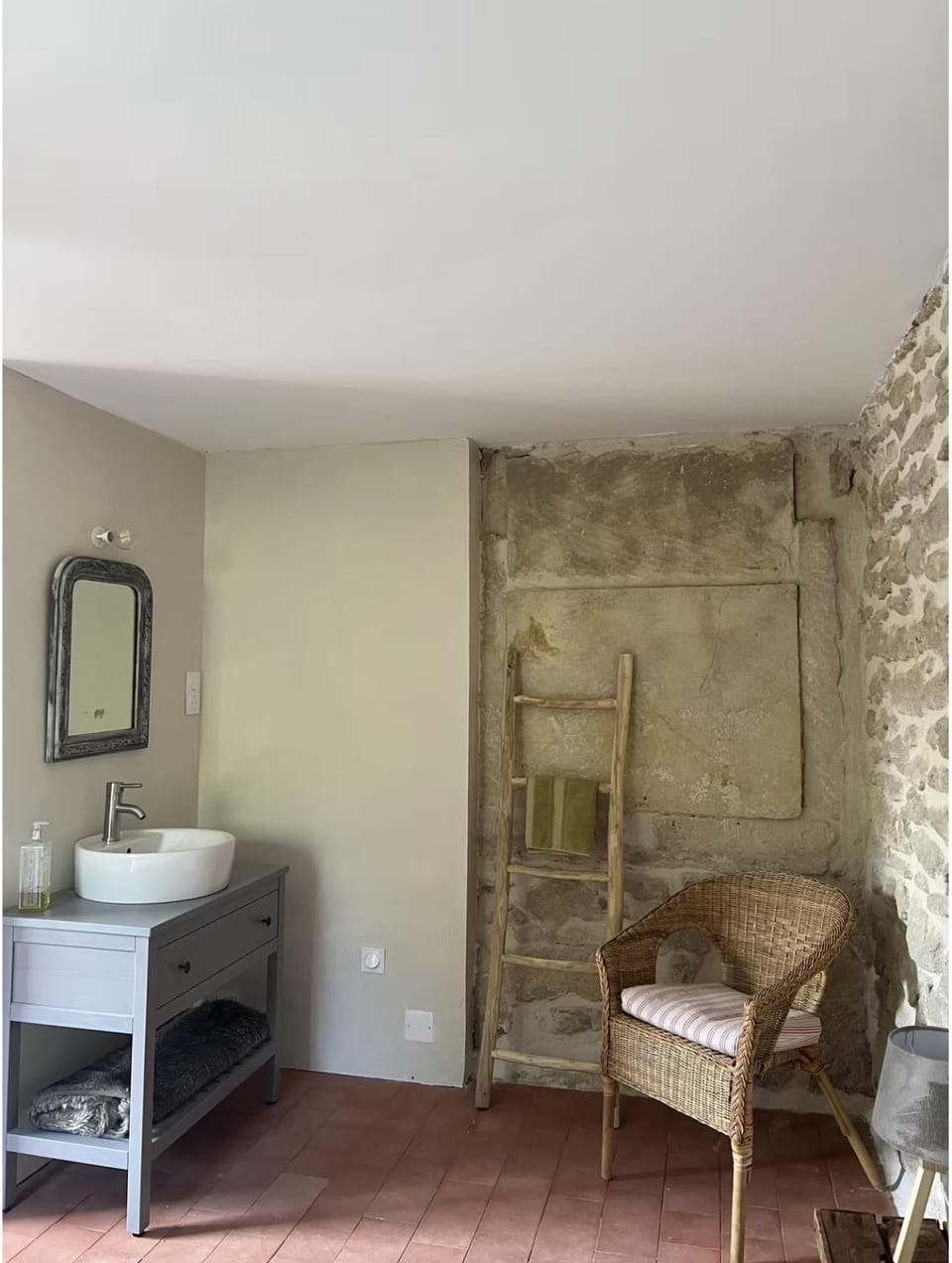 Le Mas de Garance 3 Bed and Breakfast in Grignan