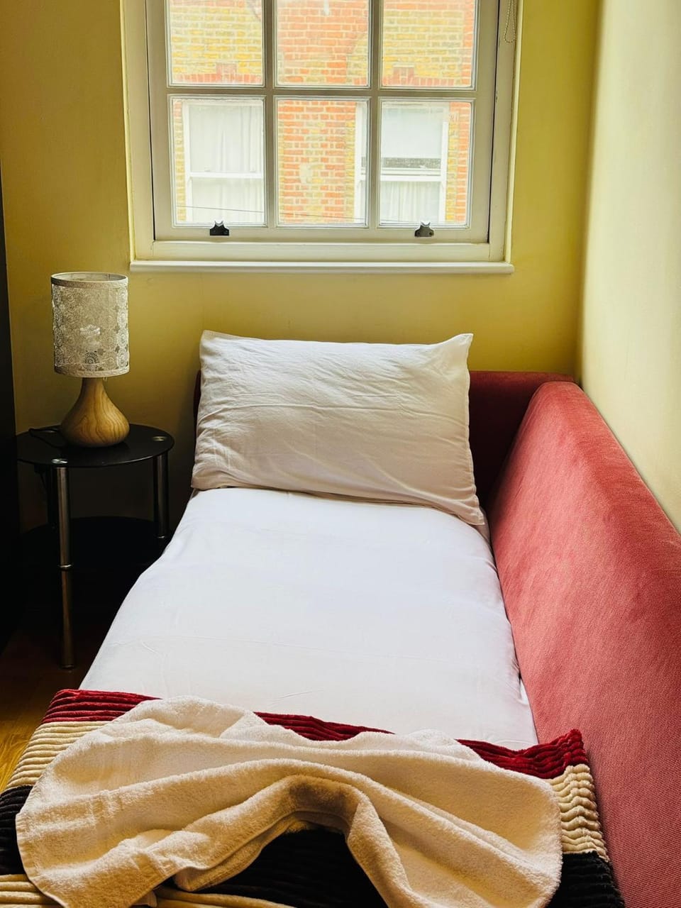 Ensuite in one bedroom apartment near central London Vacation rental in London Borough of Hackney