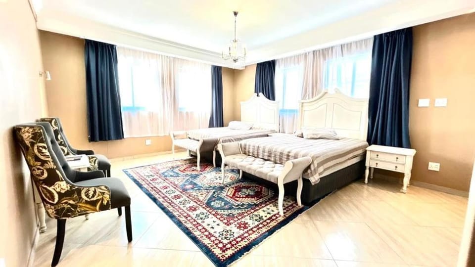 Ti Khoen Oms Luxury Sleep Bed and Breakfast in Windhoek
