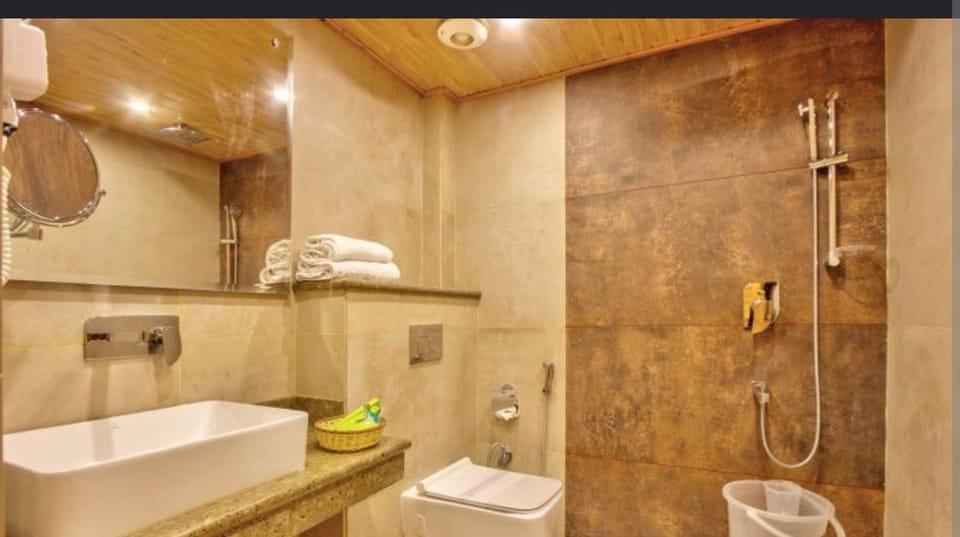 Velvet Hills Stay Hotel in Uttarakhand