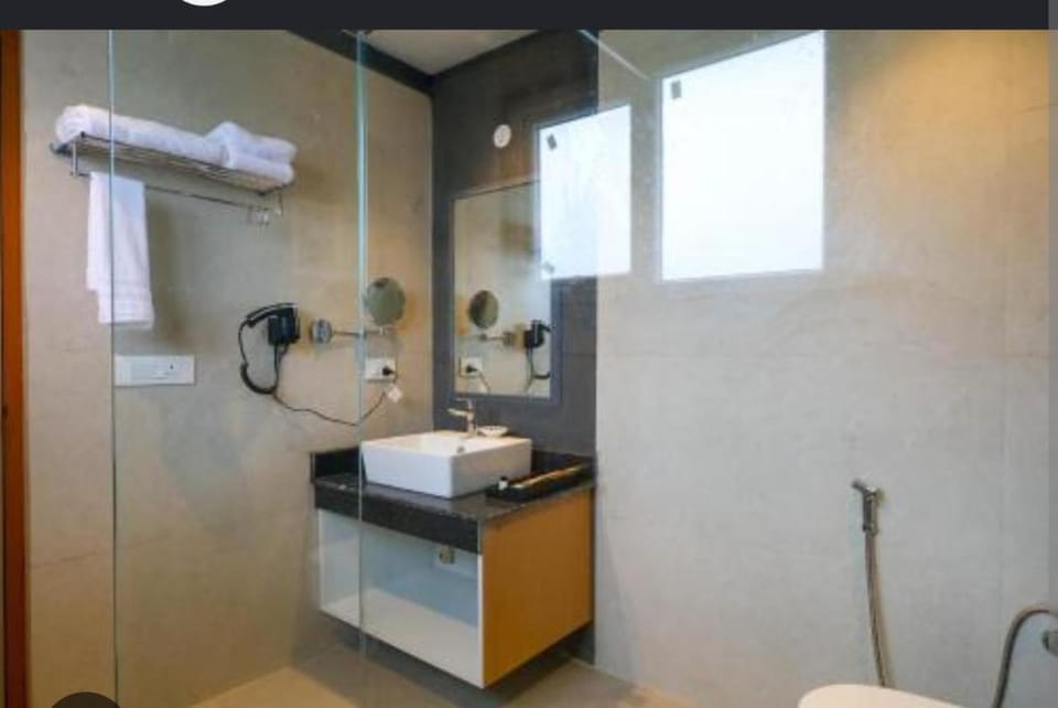 Velvet Hills Stay Hotel in Uttarakhand