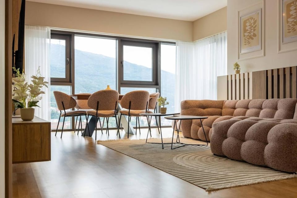 Natural landscape, Living room, Seating area, Dining area