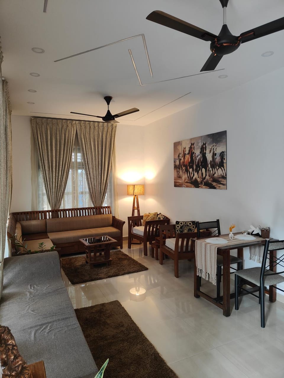 Living room, Seating area, Dining area