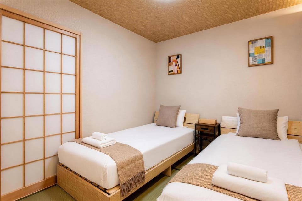 松心居-天 House in Osaka