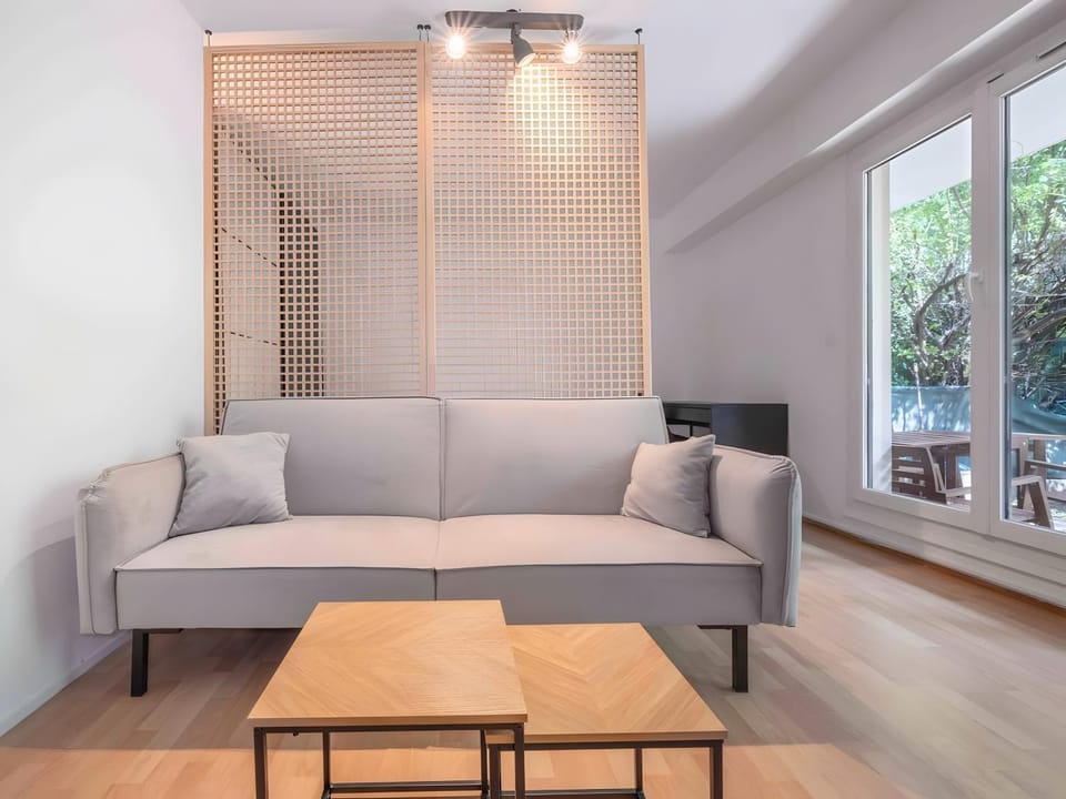 Property building, Living room