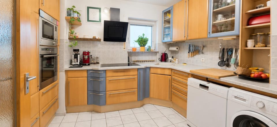 Garching Central Maisonette Apartment in Garching
