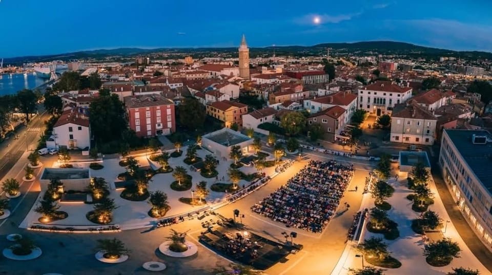Nearby landmark, Night, Neighbourhood, Bird's eye view, City view