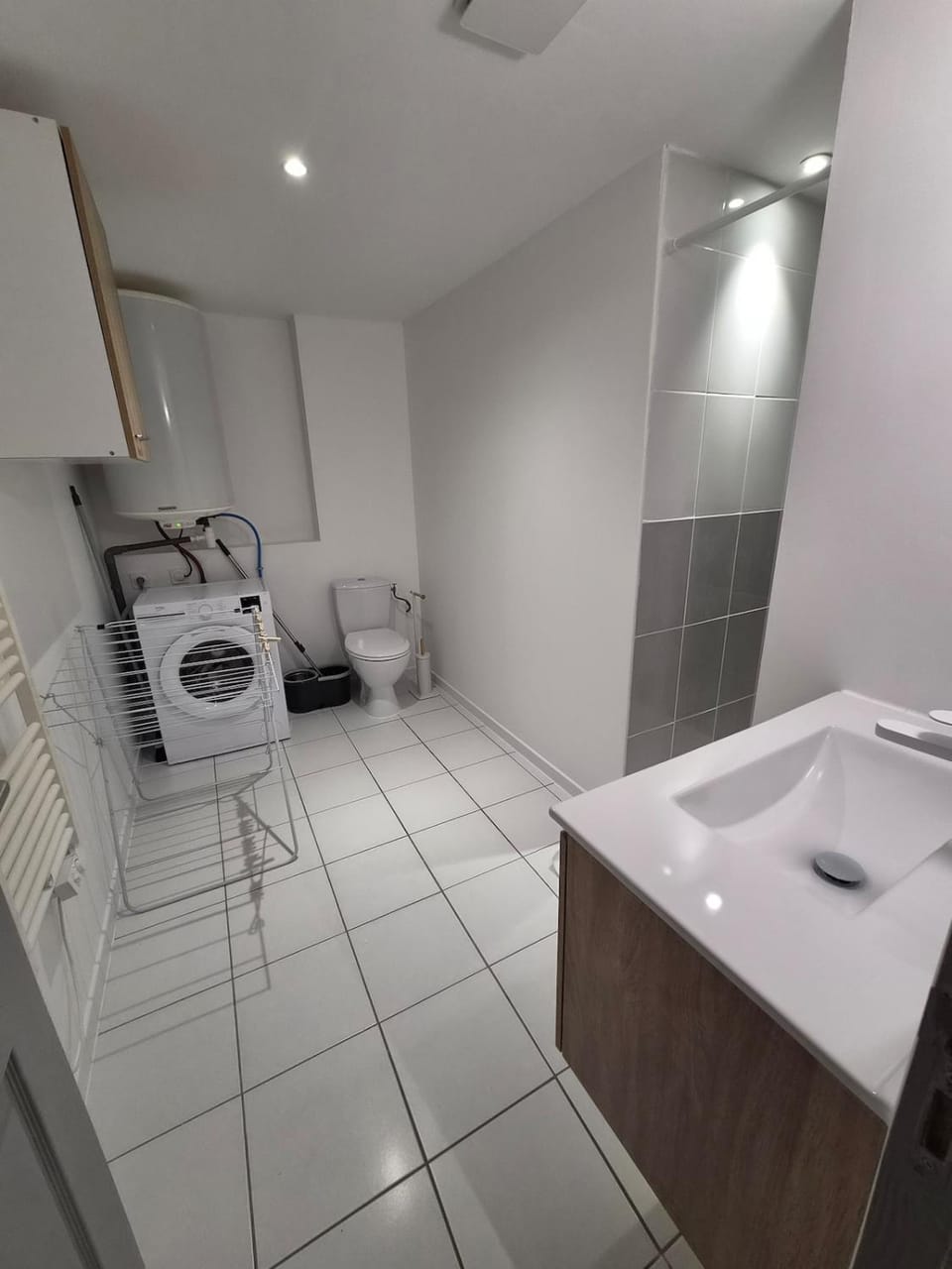 Toilet, Bathroom, washing machine