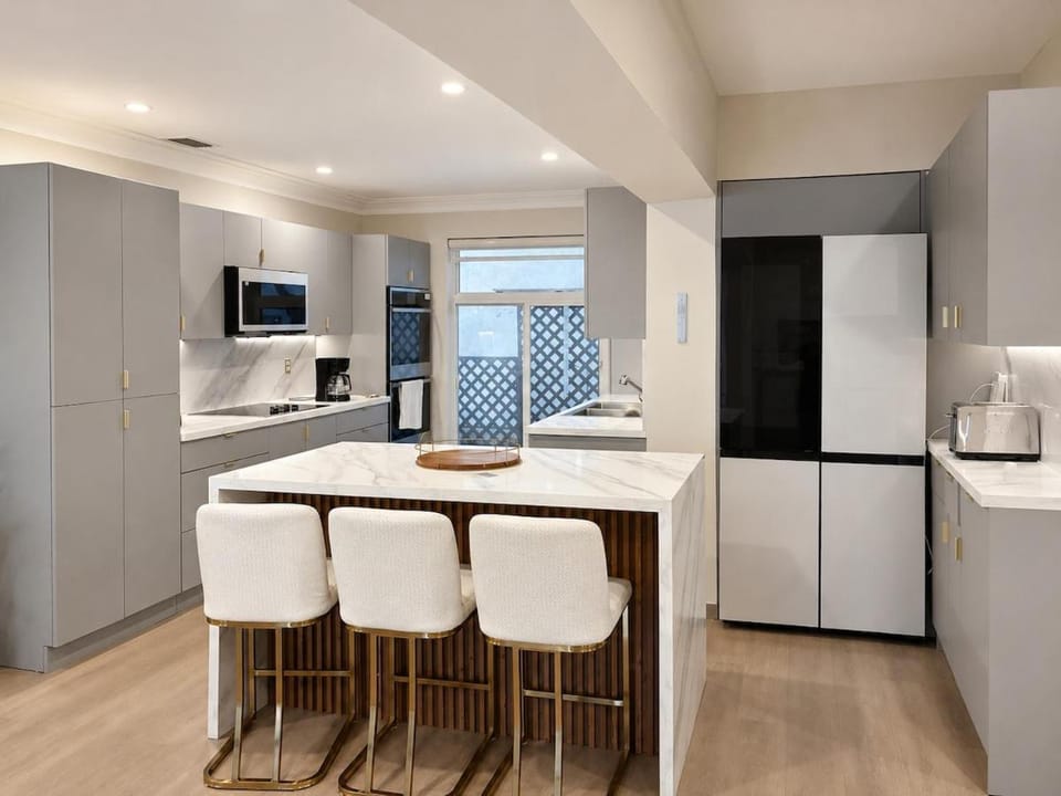 Stylish 3BR Home in Ojus - Modern & Spacious House in Aventura