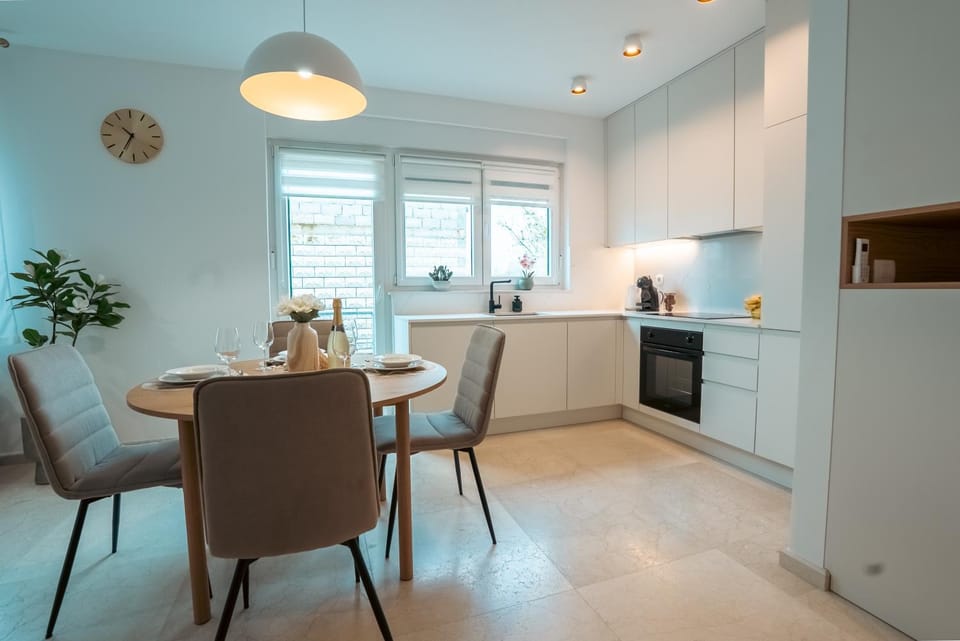 Elenes Apartment - Free Parking & Self Check-In Apartment in City of Zagreb