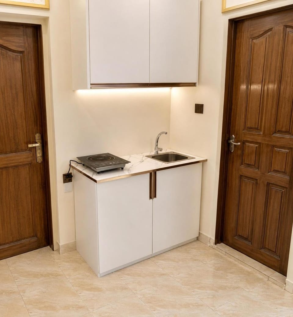 The Luxe Gold Suite Apartment in Dhaka