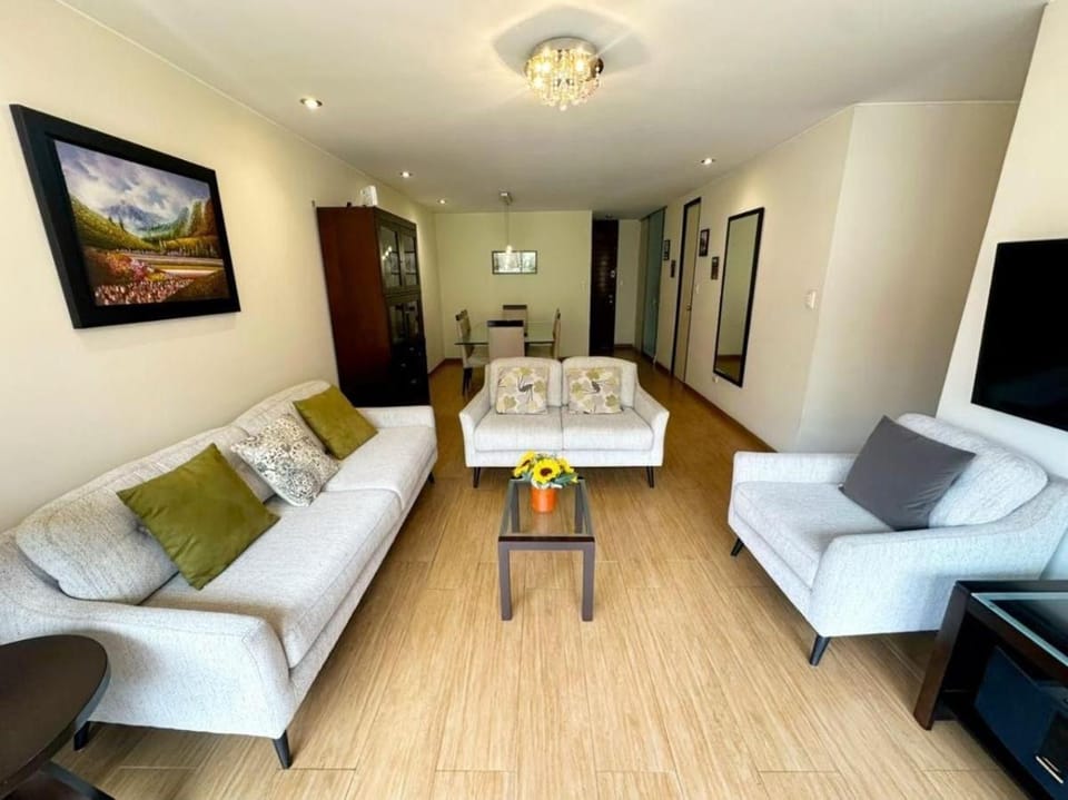 Surco Bonito & Cómodo 3BR Apartment in La Molina