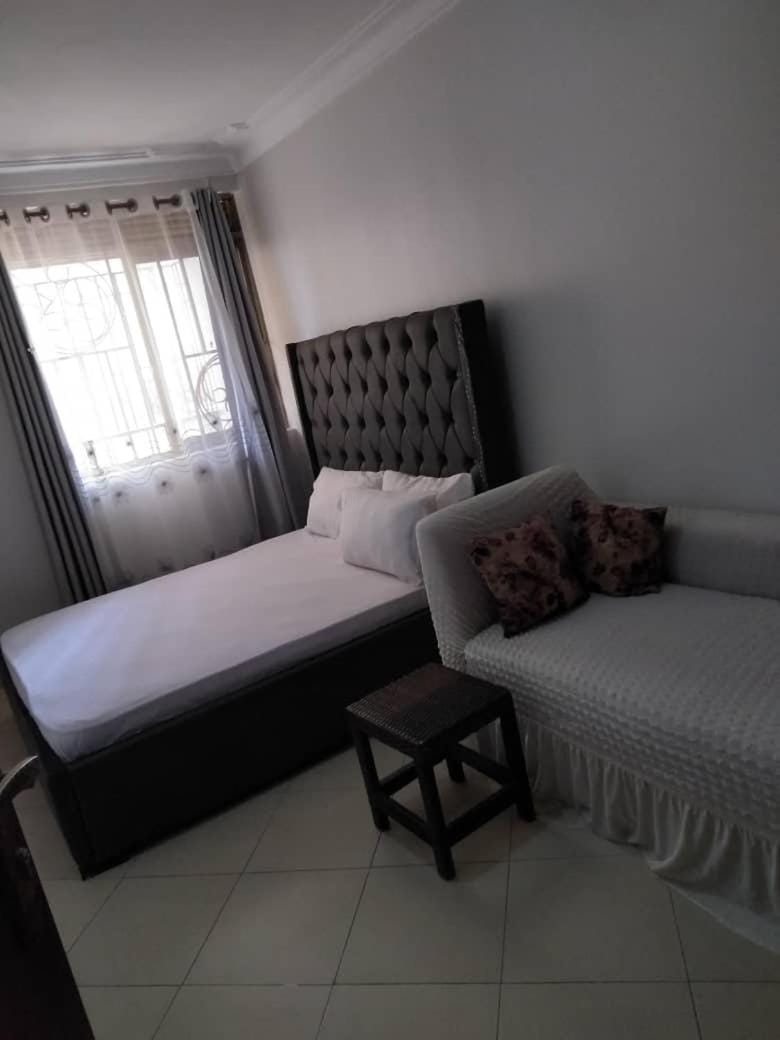 Relax Love hotel in Kampala