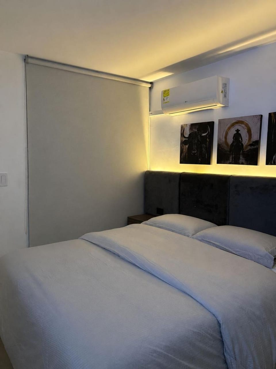Bed, TV and multimedia, Photo of the whole room, Bedroom, air conditioner