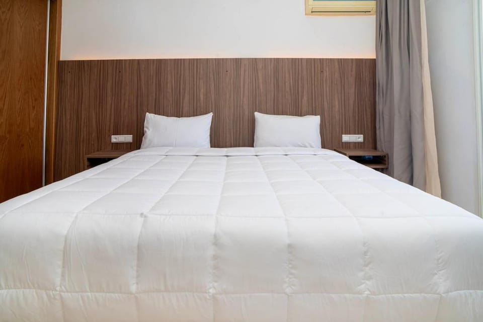 Luxurious with Beach 5 min away and Train 1 min away Apartment in Tangier