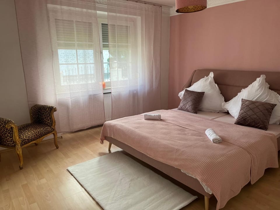 Luxus Apartment Fischeln Apartment in Krefeld