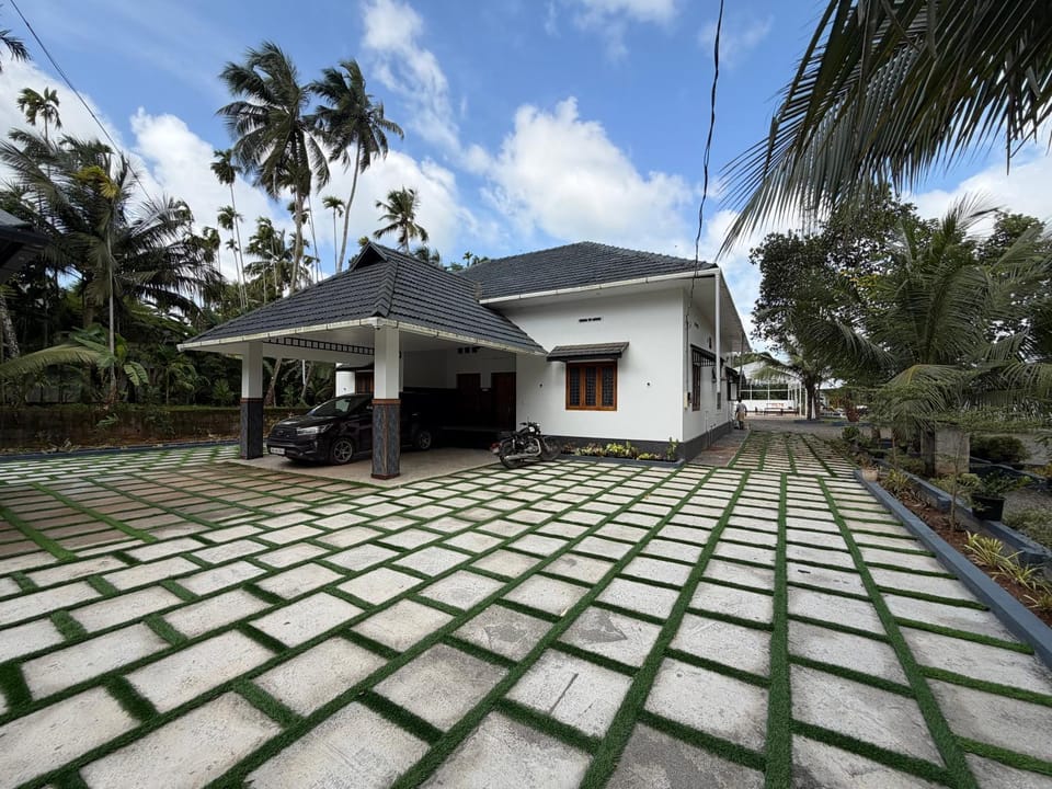 Vayal stays Bed and Breakfast in Kerala
