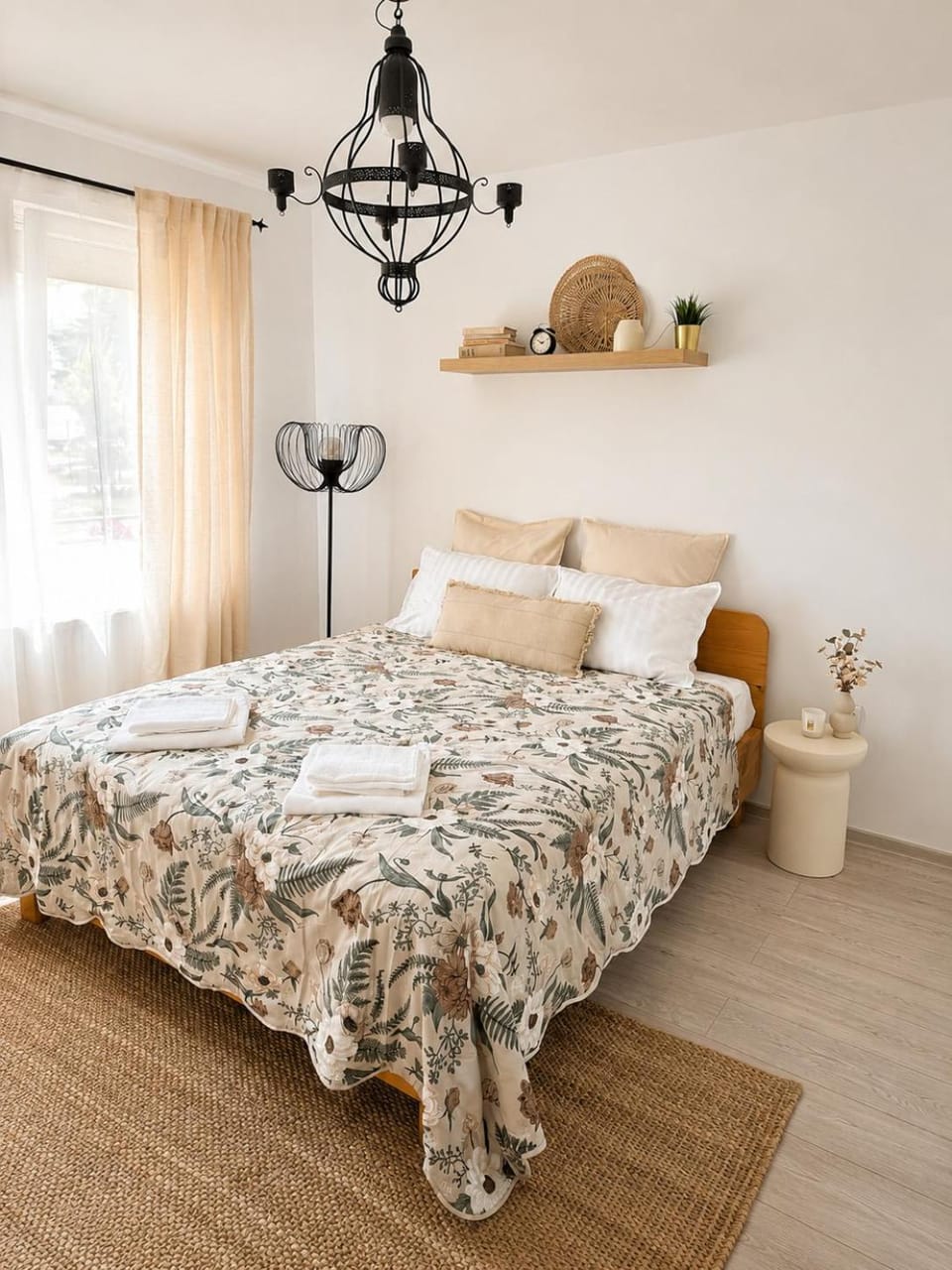 Minimalist urban stay Apartment in Timisoara