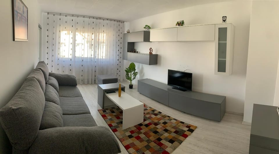 Urban Heights Residence Apartment in Brașov County