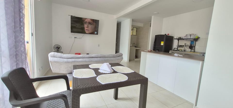 Living room, Dining area, kitchen