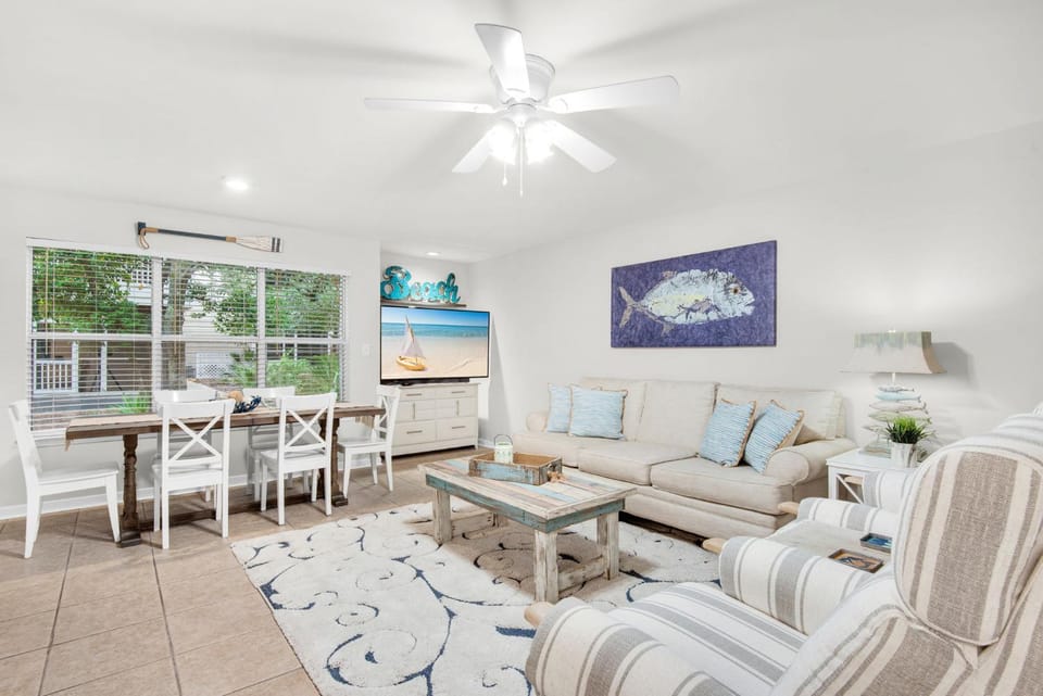 Living room, Seating area, Dining area, furniture