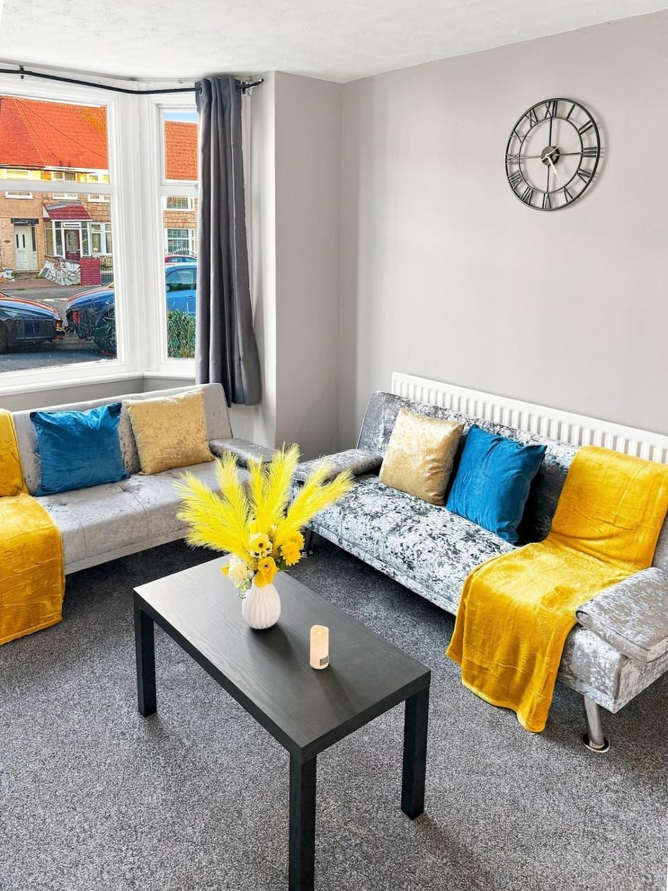 Luxury & Modern House 3 Bed Room Apartment in Coventry