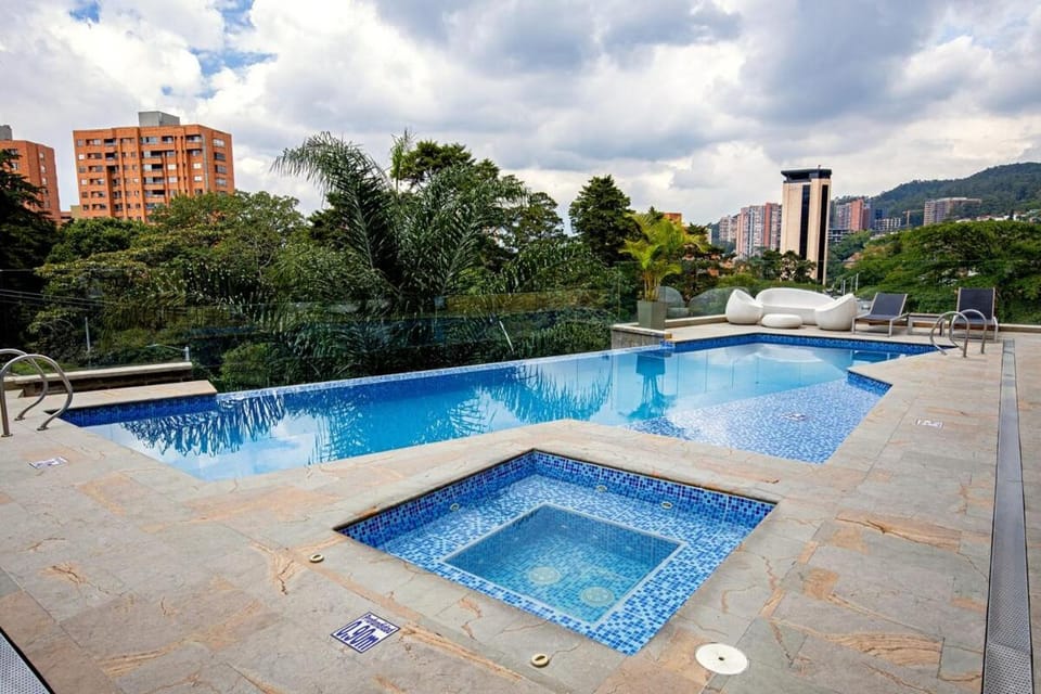 Day, Pool view, Swimming pool, sunbed