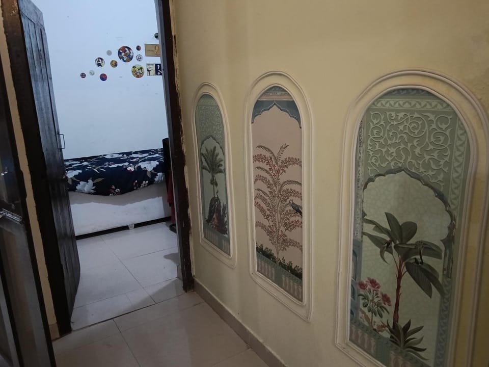 House of Krishna Dormitory Hostel in Uttar Pradesh