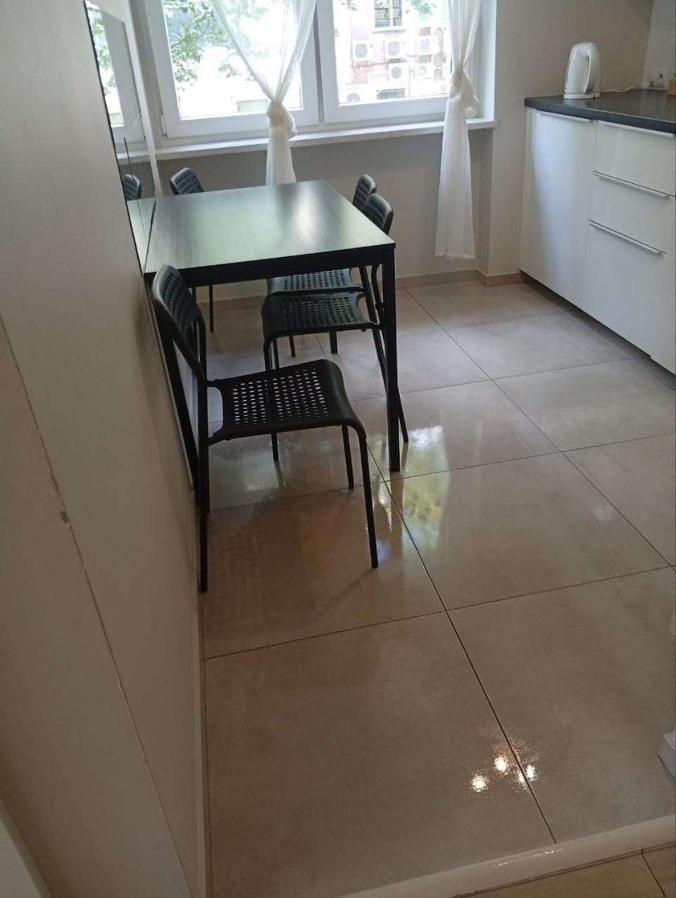 Urban Apartments- Stylish & Elegant in the Heart of Warsaw - Wspolna Apartment in Warsaw
