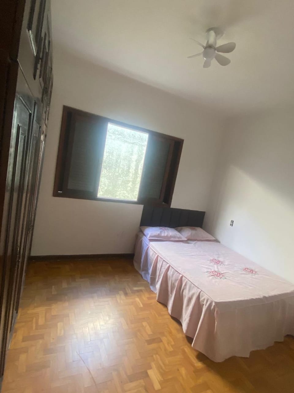 Casa com 2 quartos sala e vaga perto do Ginasio Adib Moises 5 min centro de Sao Bernardo do Campo House in São Bernardo do Campo