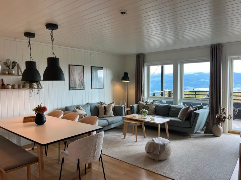 Ski In Ski Out - Big & Modern Apt - Stunning Views House in Vestland