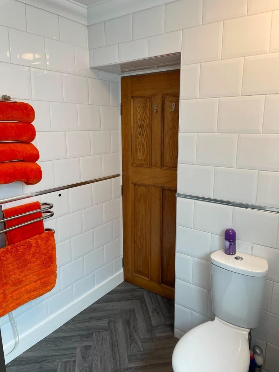 Town Centre Apartment with Private Parking & Garden Apartment in Southport