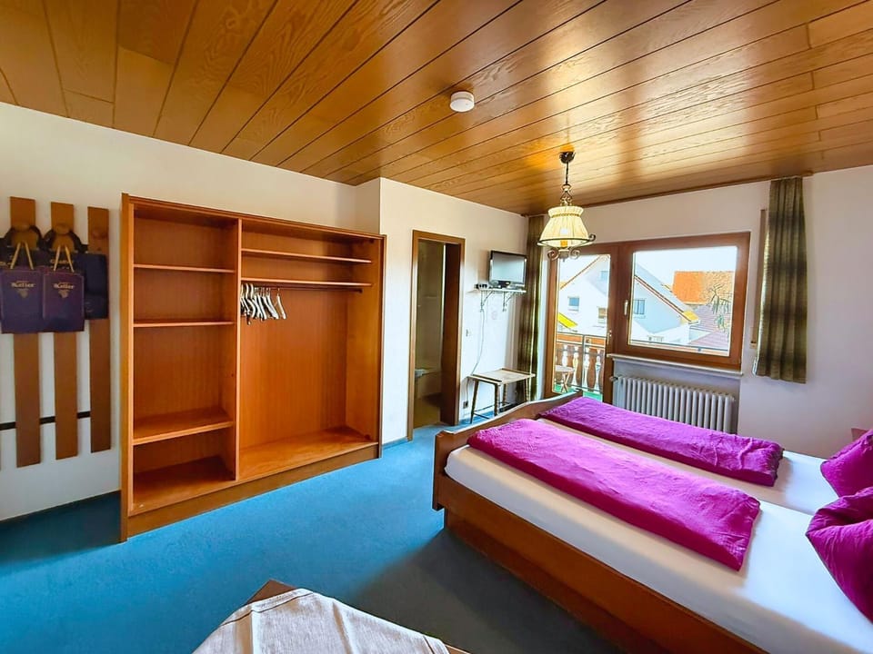 Bed, Photo of the whole room, Bedroom, wardrobe