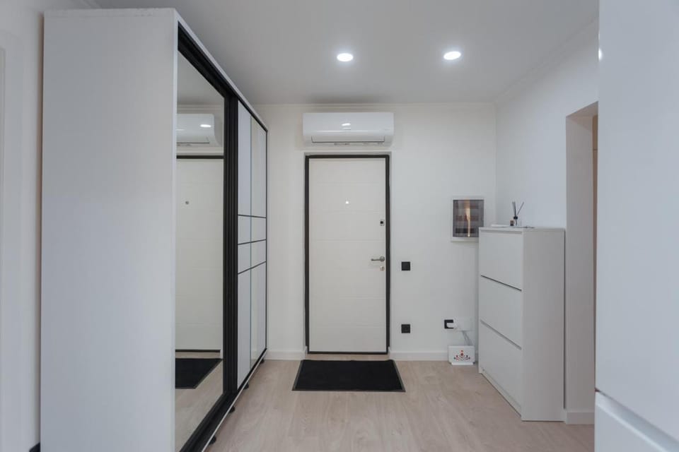 HomeRent Ginta Latina Apartment in Chișinău
