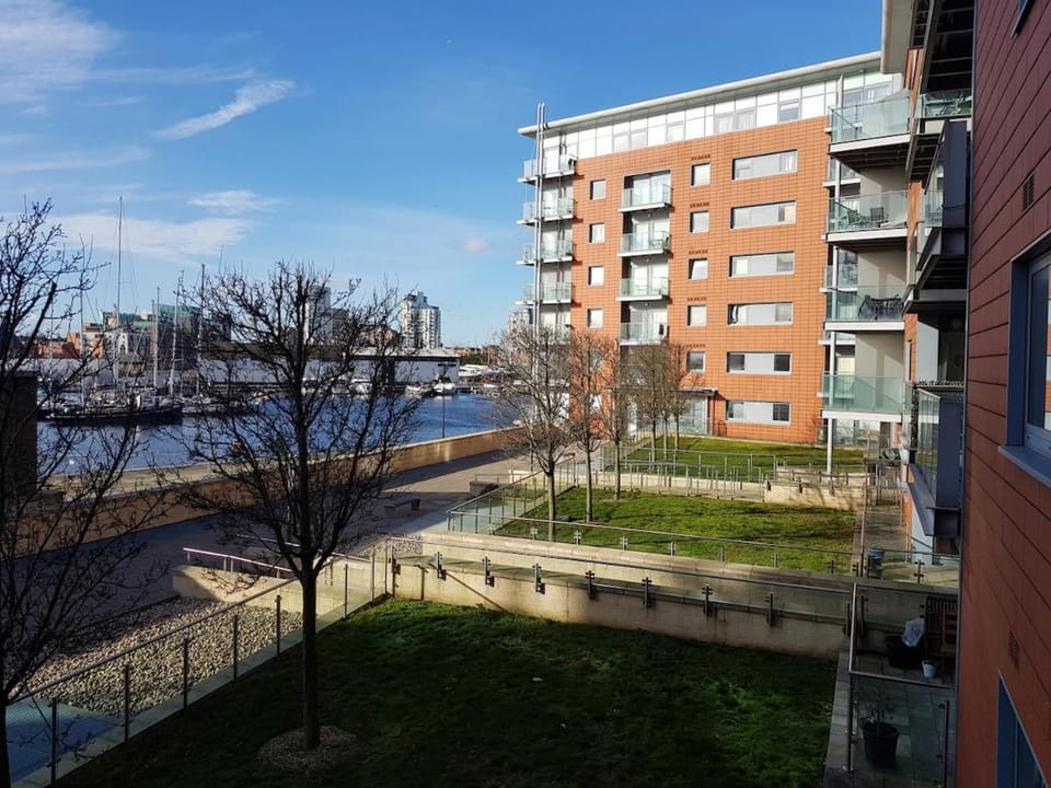 Marina Apartments Anchor Street Ipswich Apartment in Ipswich