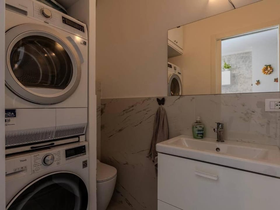 Olive Garden Ledge Apartment in Lazio