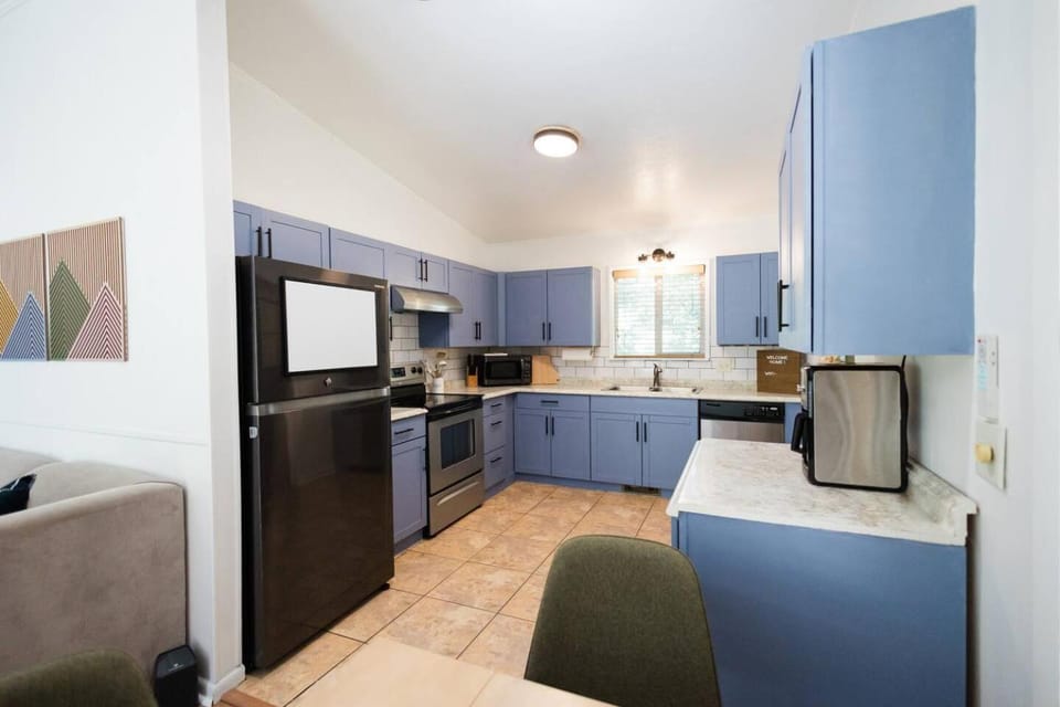 Crain Cottage House in Bella Vista