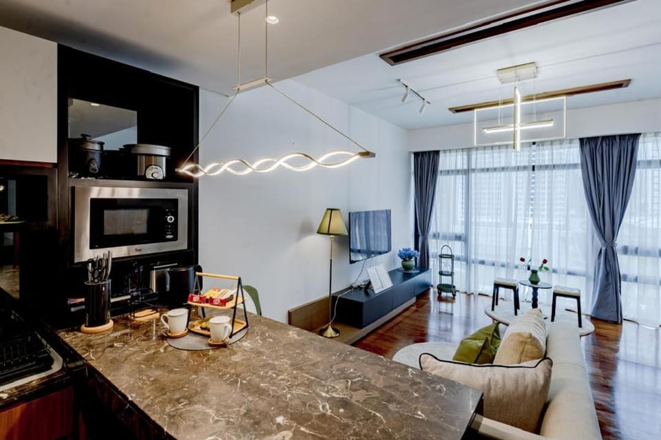 TV and multimedia, Dining area