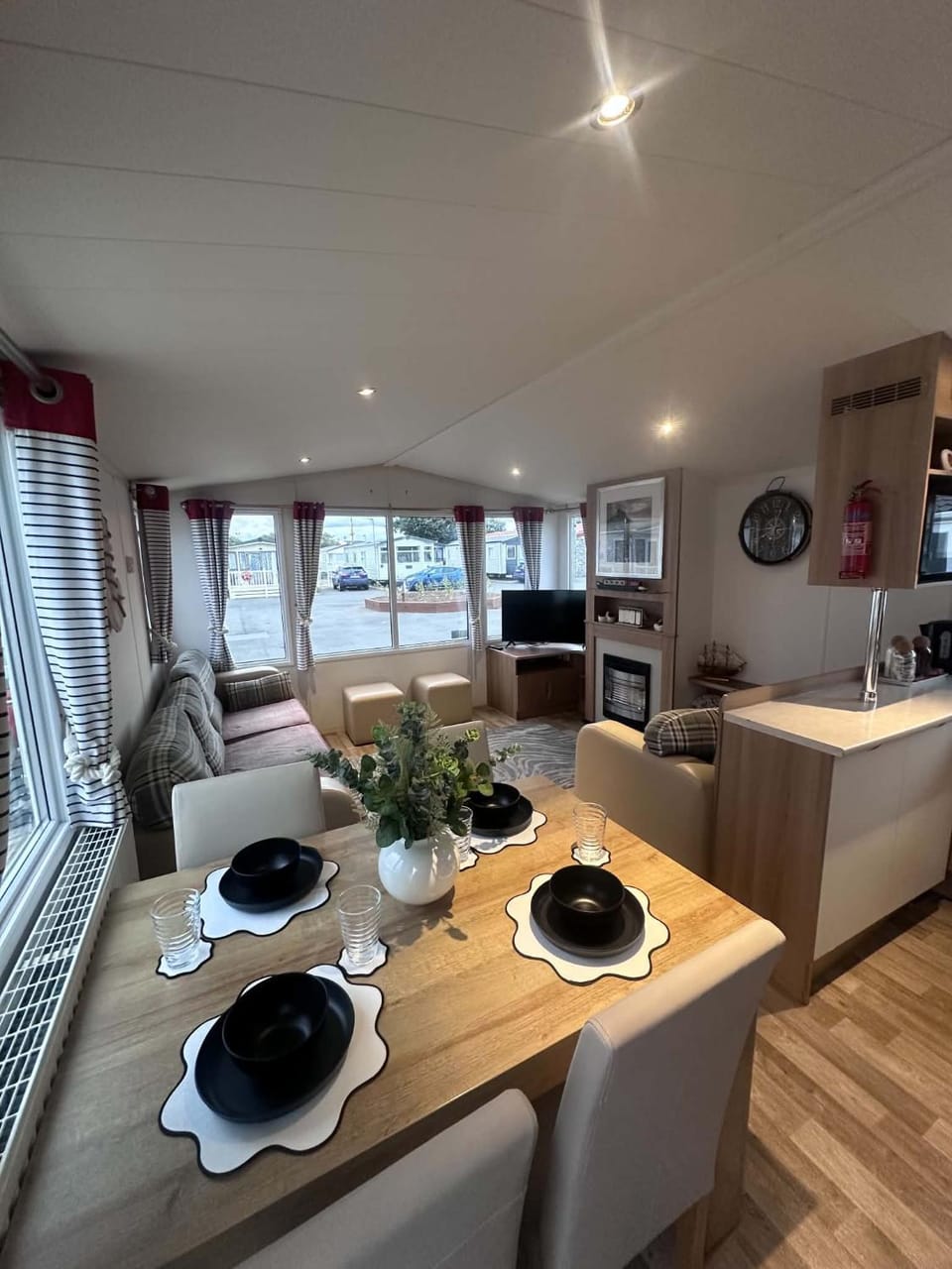 Oakfield - 1 Apartment in Towyn