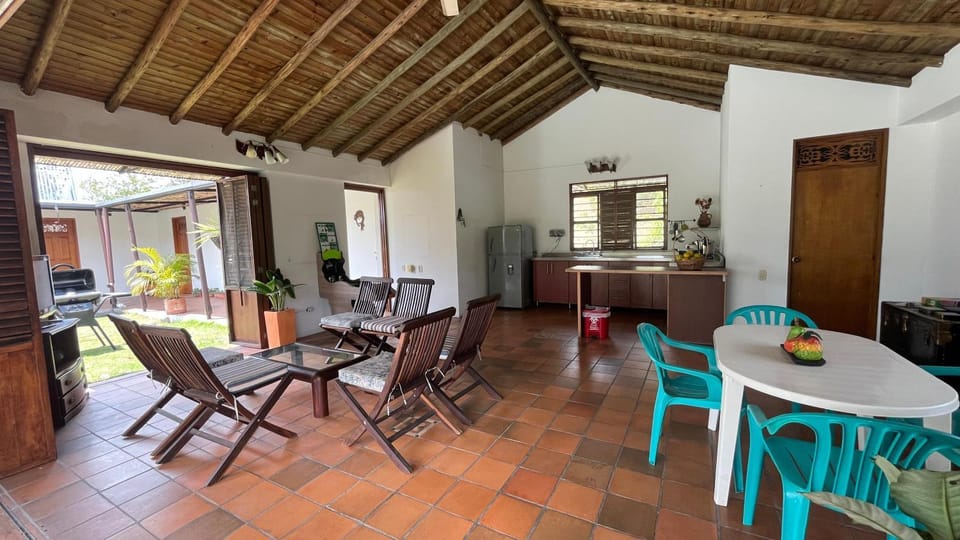 La Gloriosa House in Cundinamarca, Colombia