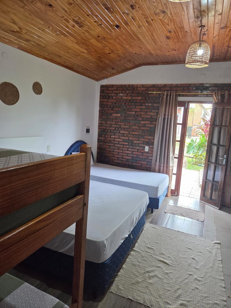 Las Lechuzas Hospedaje Campground/ 
RV Resort in Misiones Province, Argentina