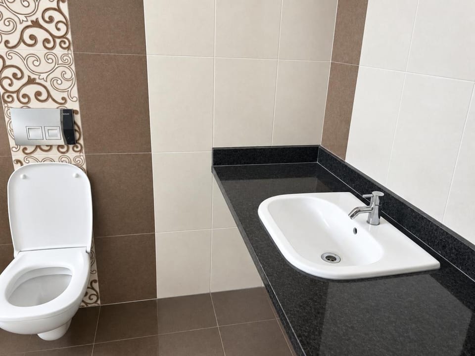 Room for Daily Rent Peelamedu - 3KMs from Airport Apartment in Coimbatore
