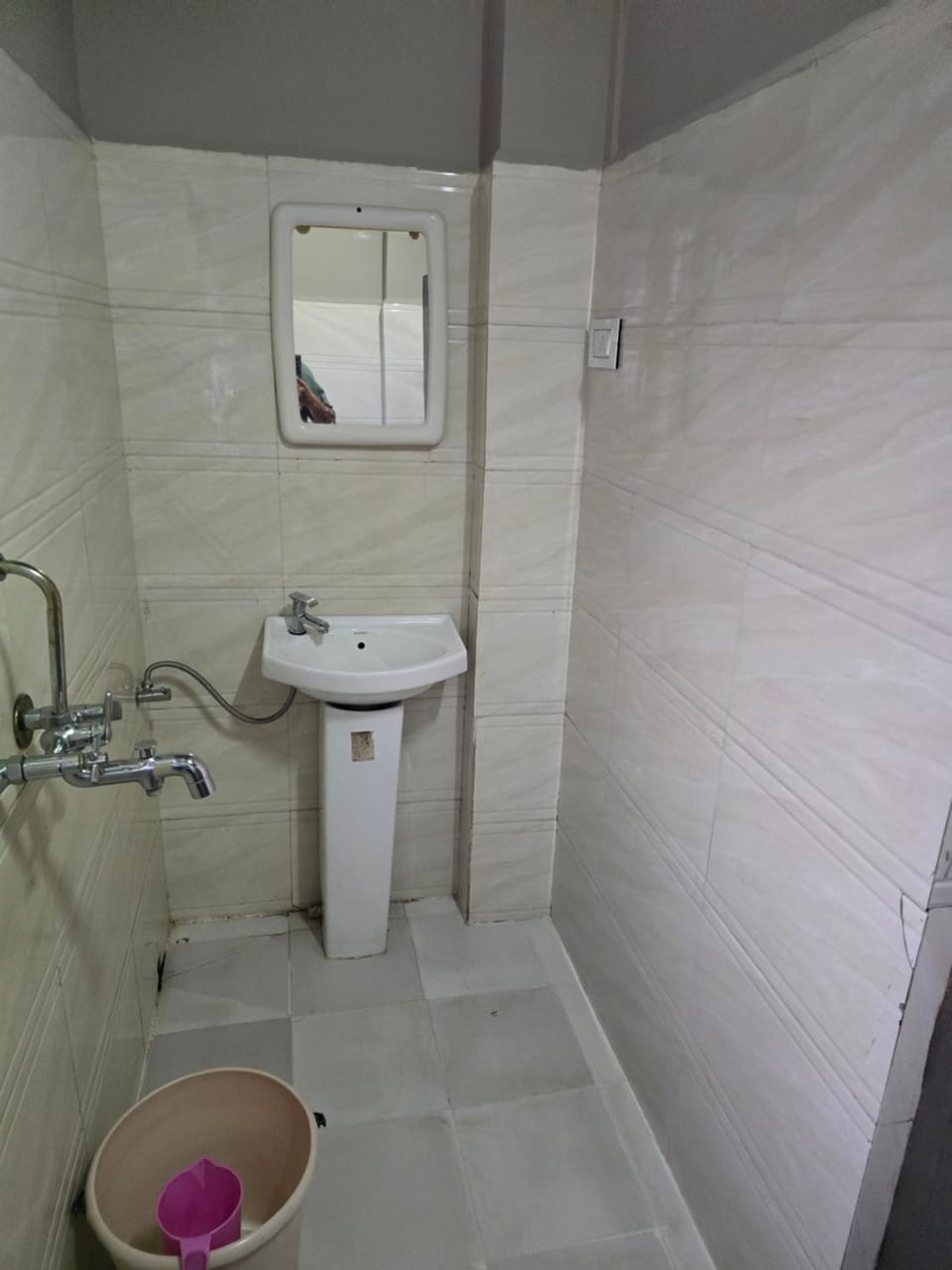 RD Restwell guesthouse Bed and Breakfast in India