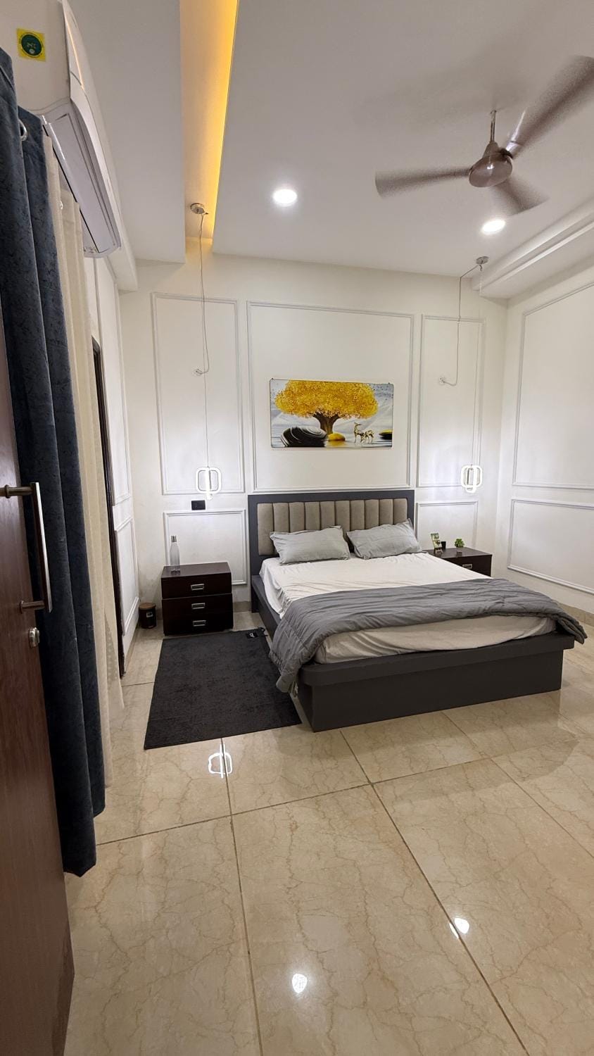 Lunara Studio Apartment in Uttar Pradesh